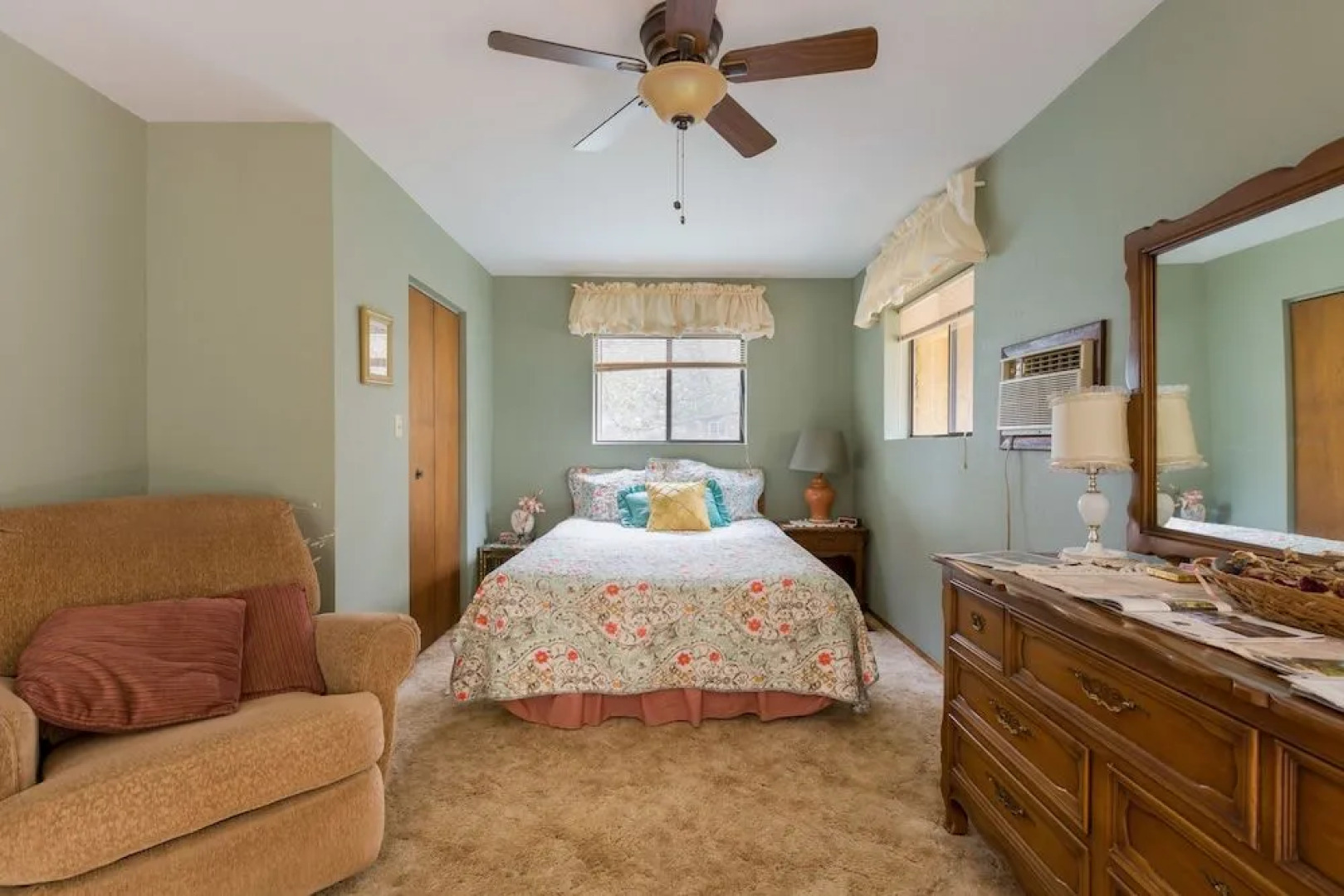 Crown King Cabins Suites and Bunkhouse