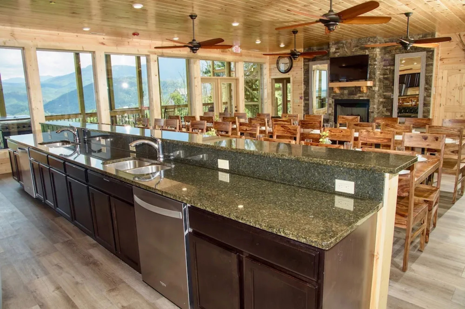 Mansion In The Sky 11 Bedroom Cabin by RedAwning