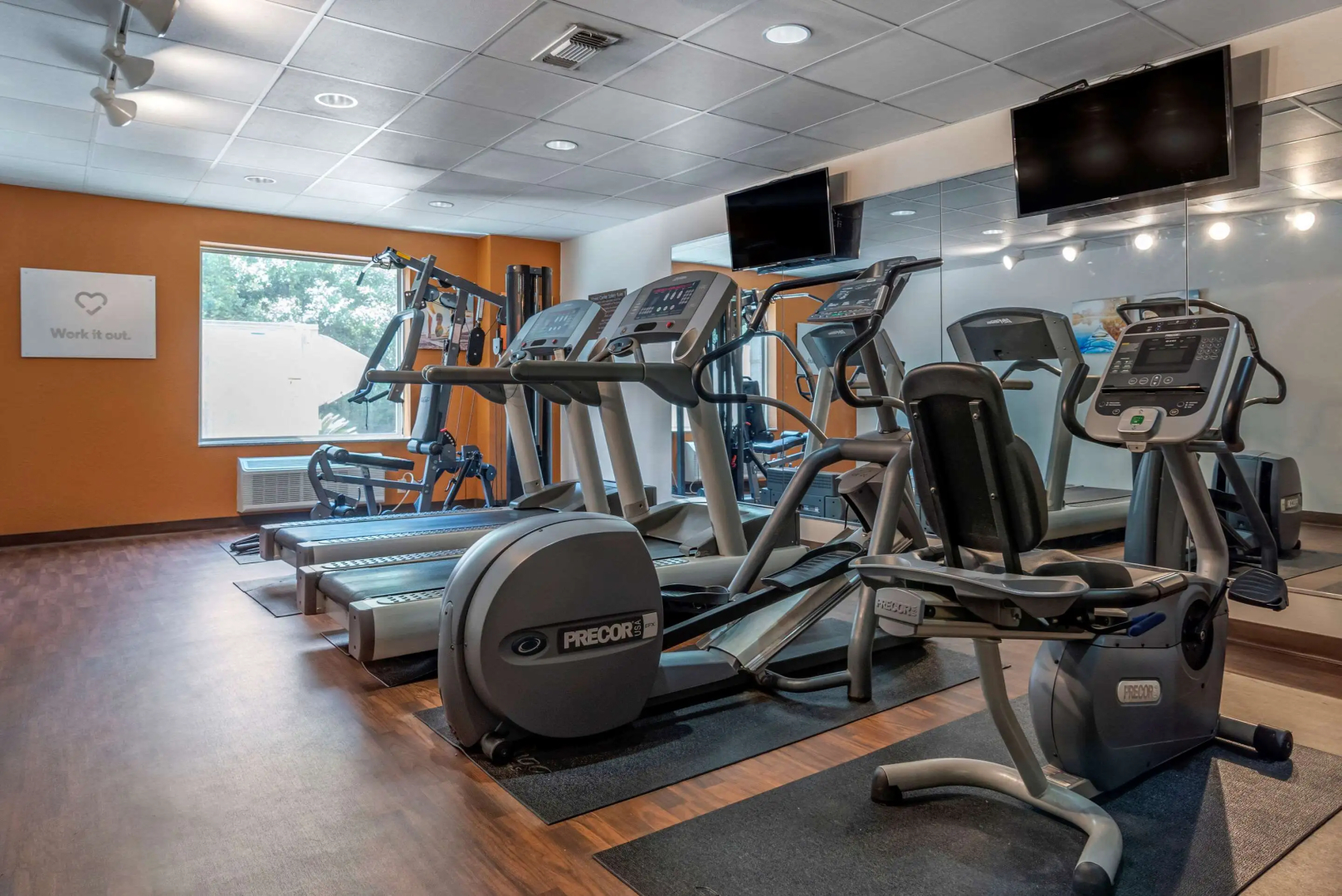 Comfort Suites Biloxi - Ocean Springs