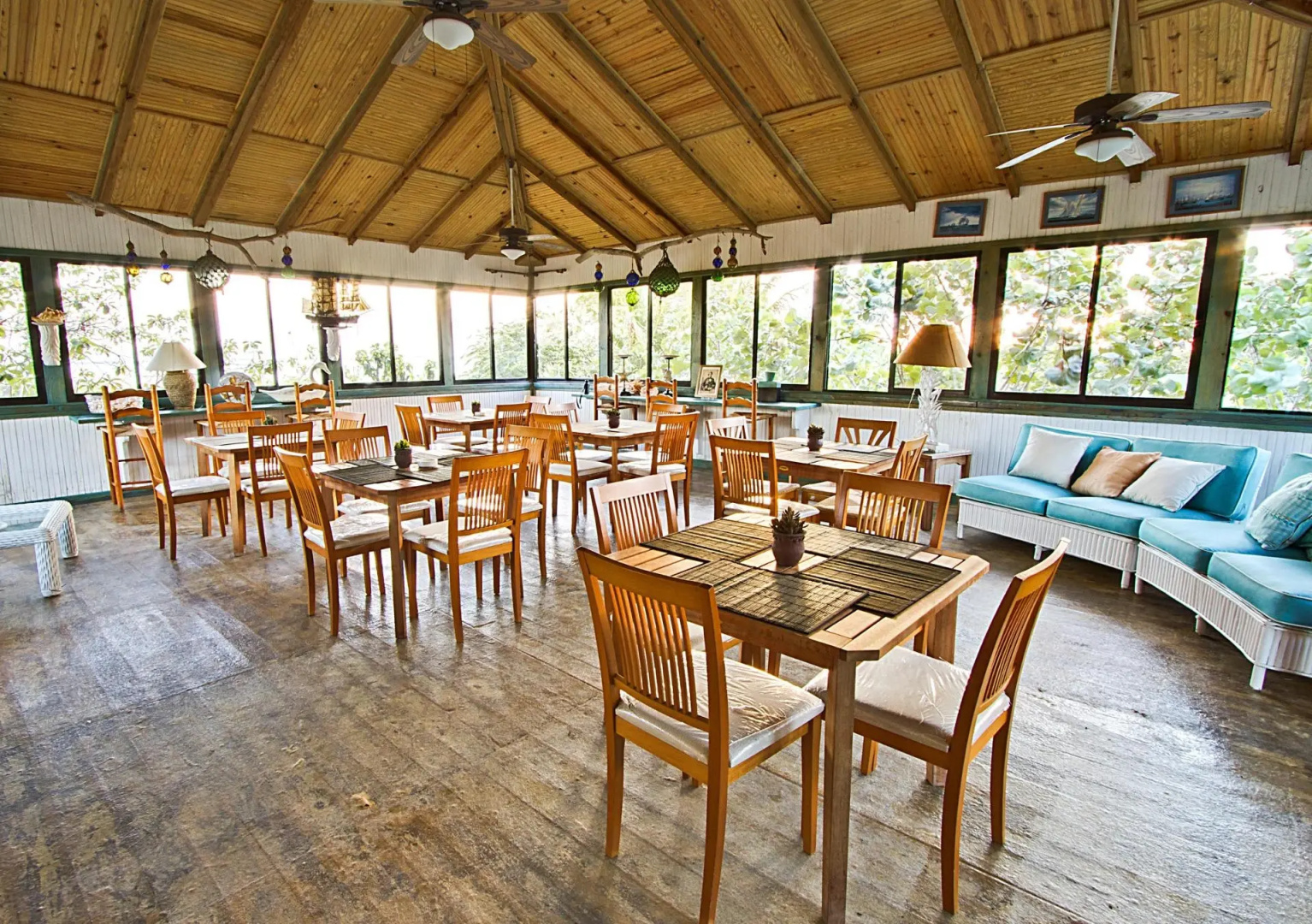 El Morro Eco Adventure Hotel