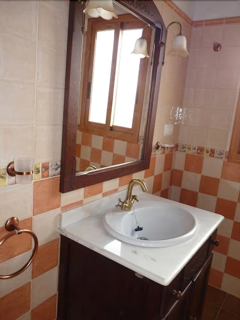 Malaga 101849 3 Bedroom Villa By Mo Rentals