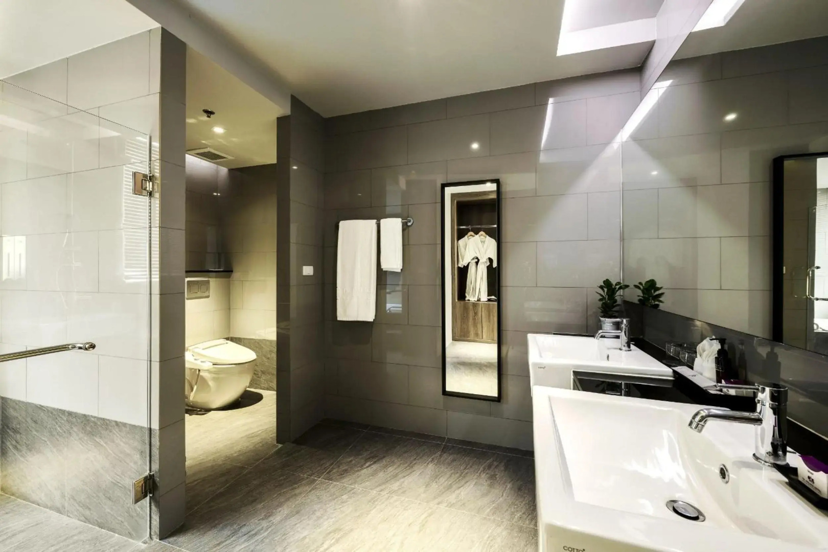 Royal Zanzibar Beach Resort All Inclusive