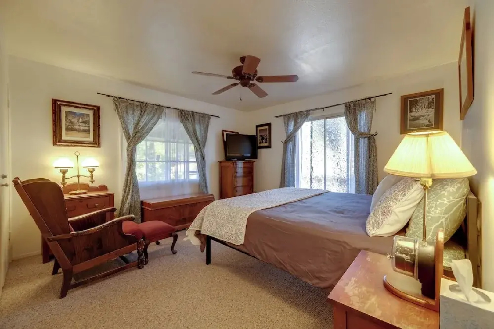 Secluded Mountain Hideaway < 8 Miles to Bass Lake!