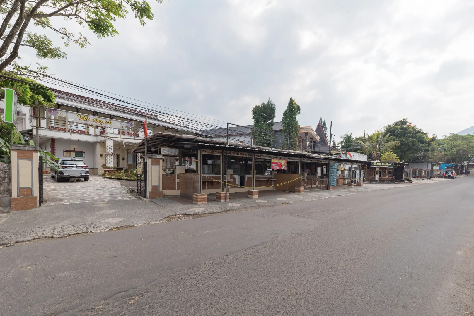 Urbanview Hotel Anggrek Puncak