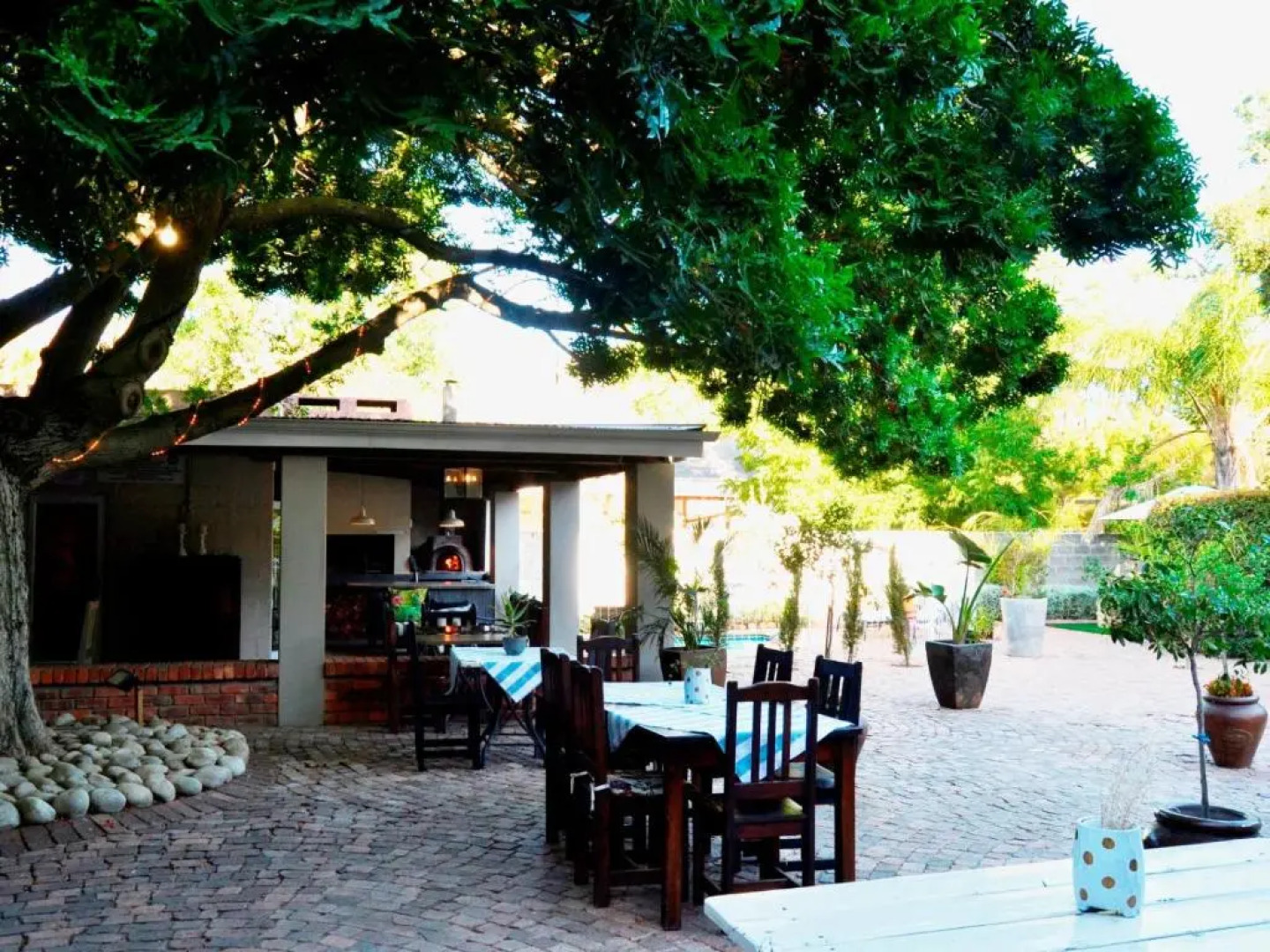 Rendezvous Guesthouse