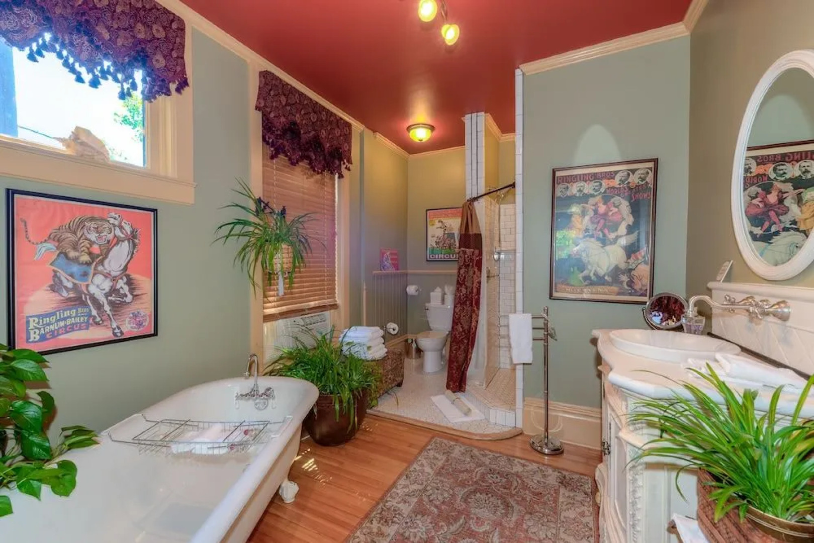 Sanders - Helena's Bed and Breakfast