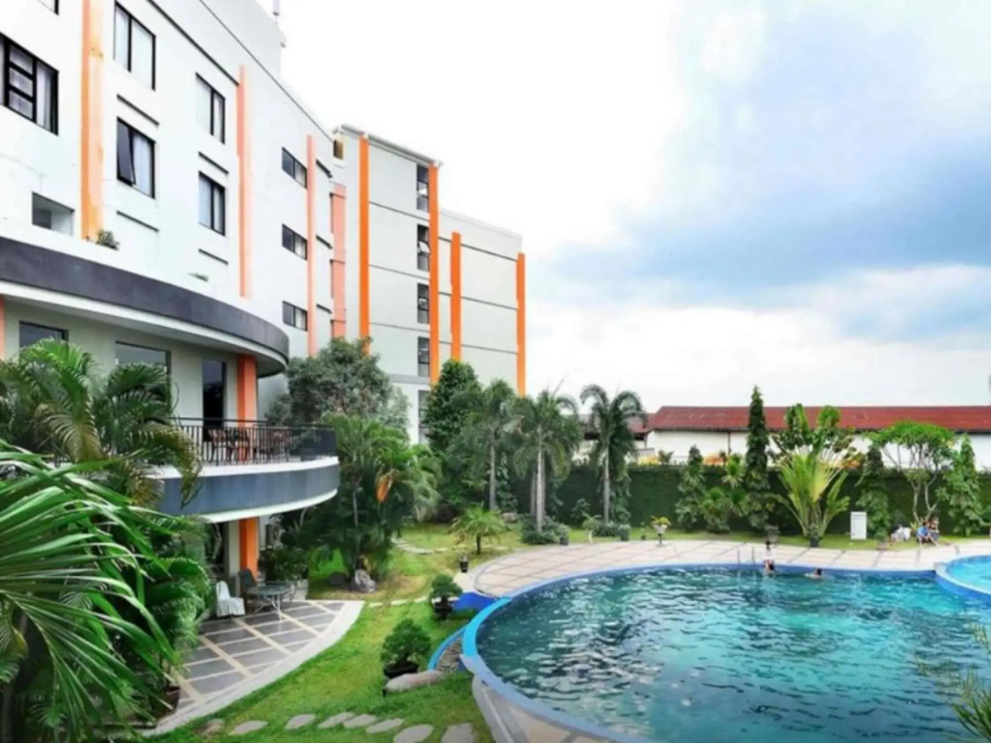 The Sun Hotel Sidoarjo