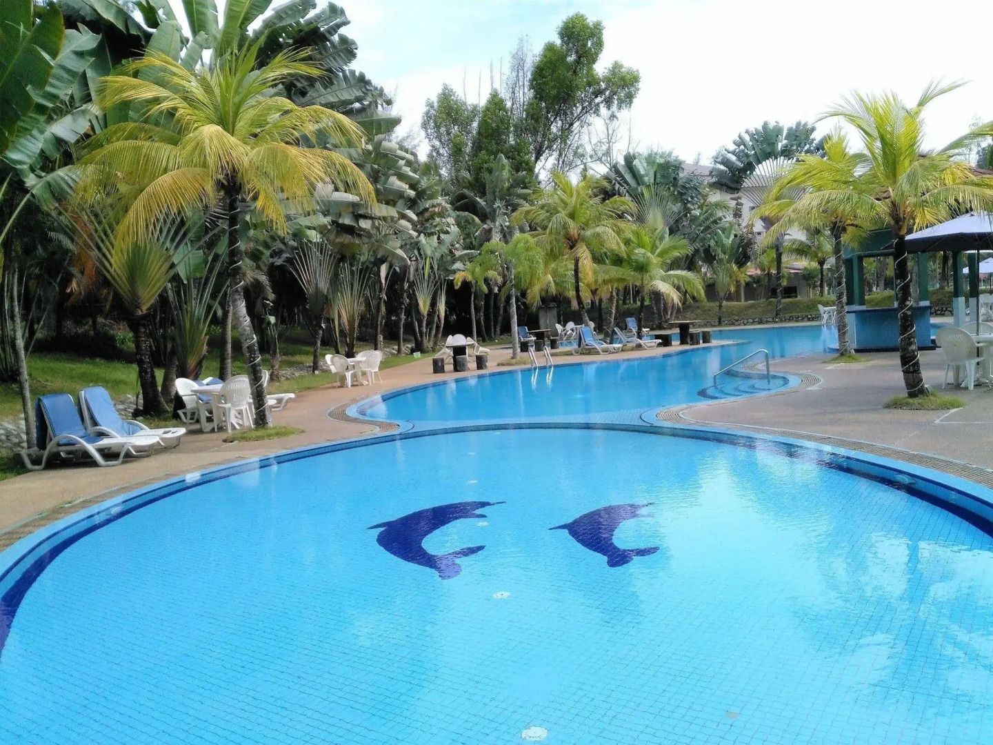 Teluk Batik Holiday Apartment