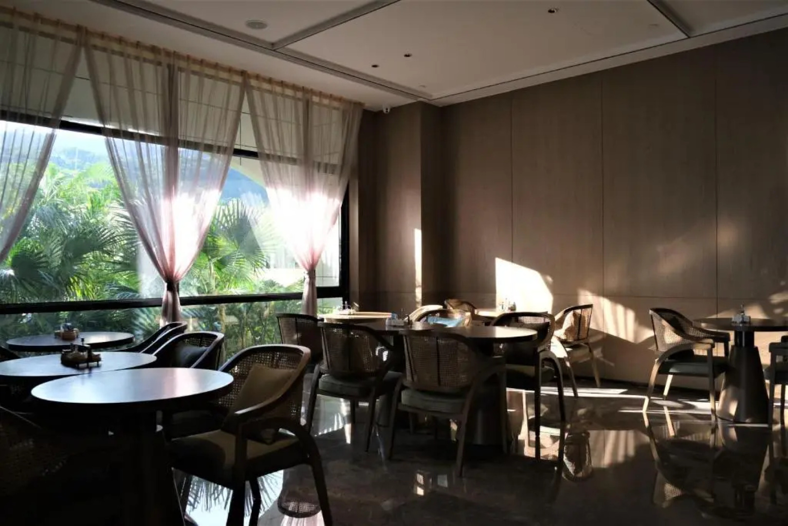 Holiday Inn Hotel and Suites Sanya Yalong Bay by IHG