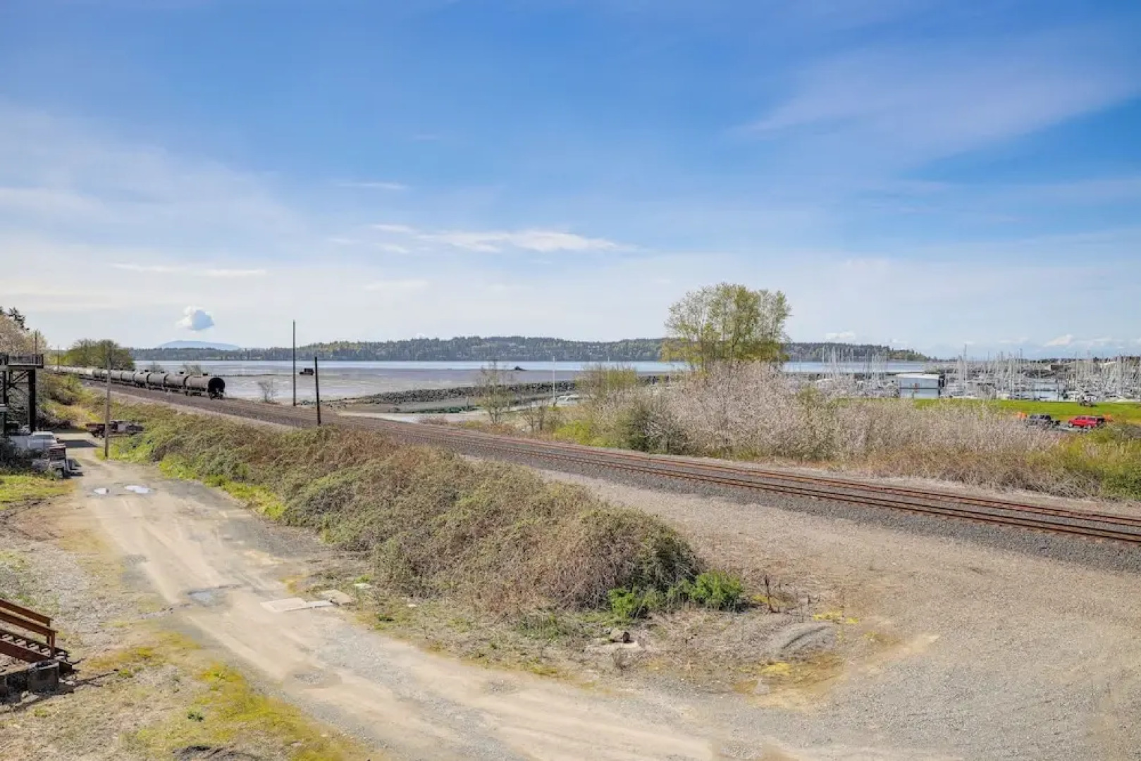 Modern Blaine Condo Rental < 1 Mi to Boat Harbor!