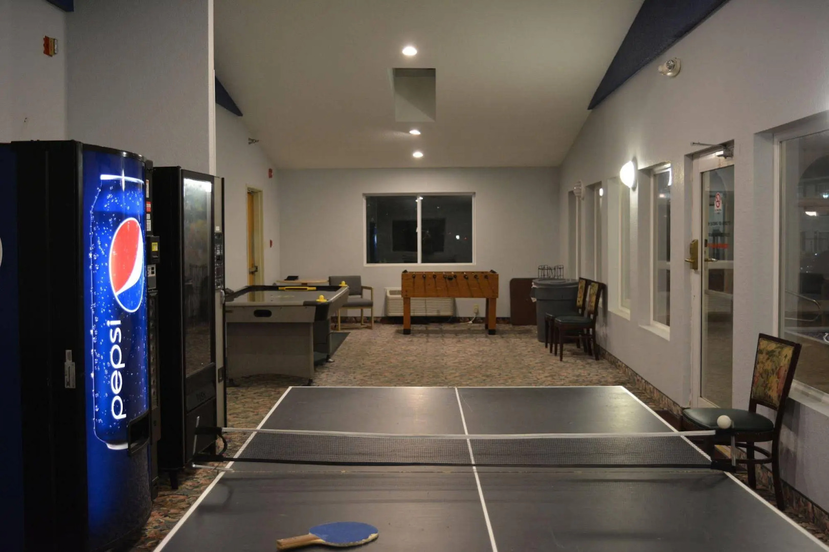 Americas Best Value Inn & Suites