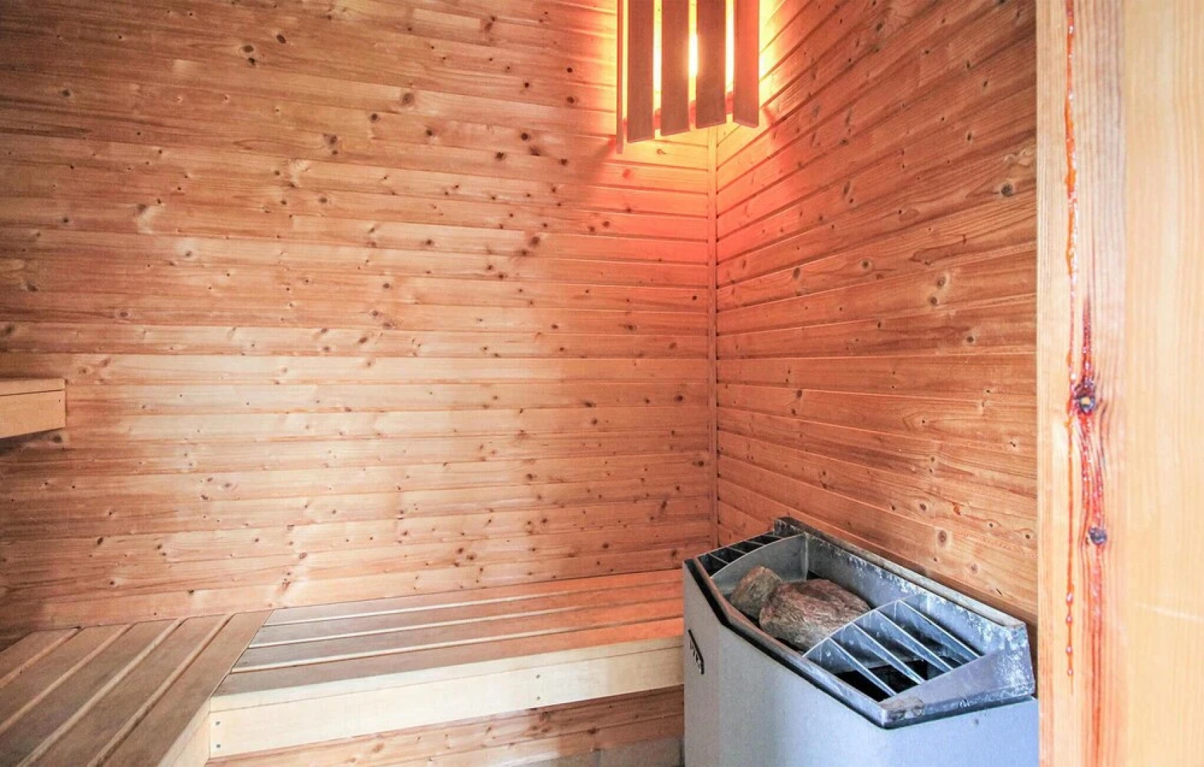 Nice Home in Munka Ljungby With 1 Bedrooms, Wifi and Sauna