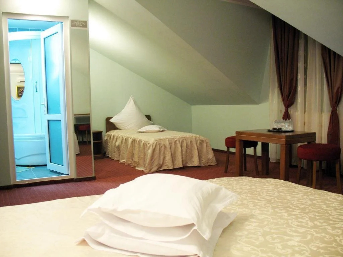 Hotel Casa de Piatra