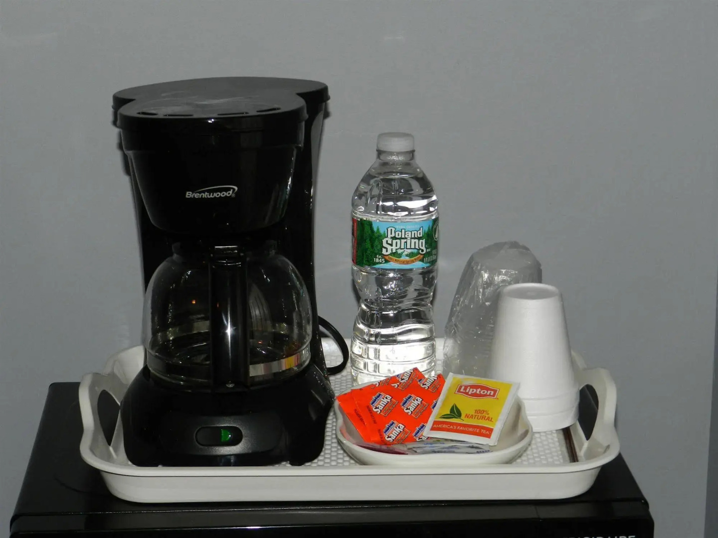 Central Motel Courtyard