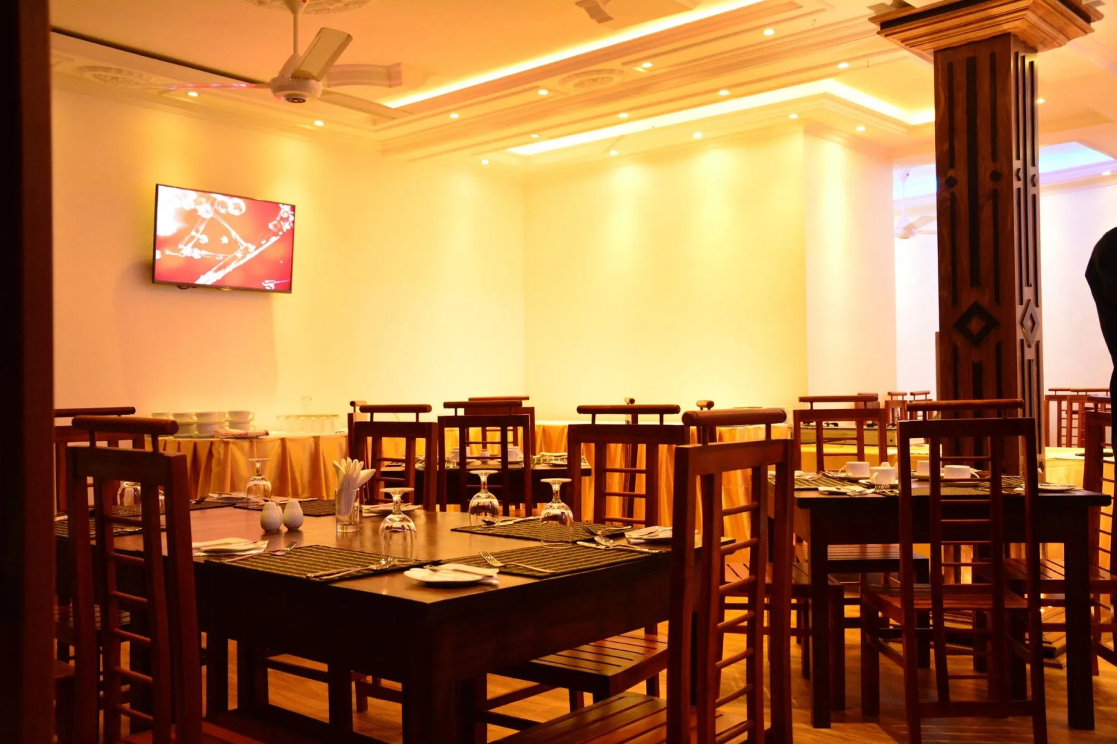 Gloria Grand Unawatuna Hotel