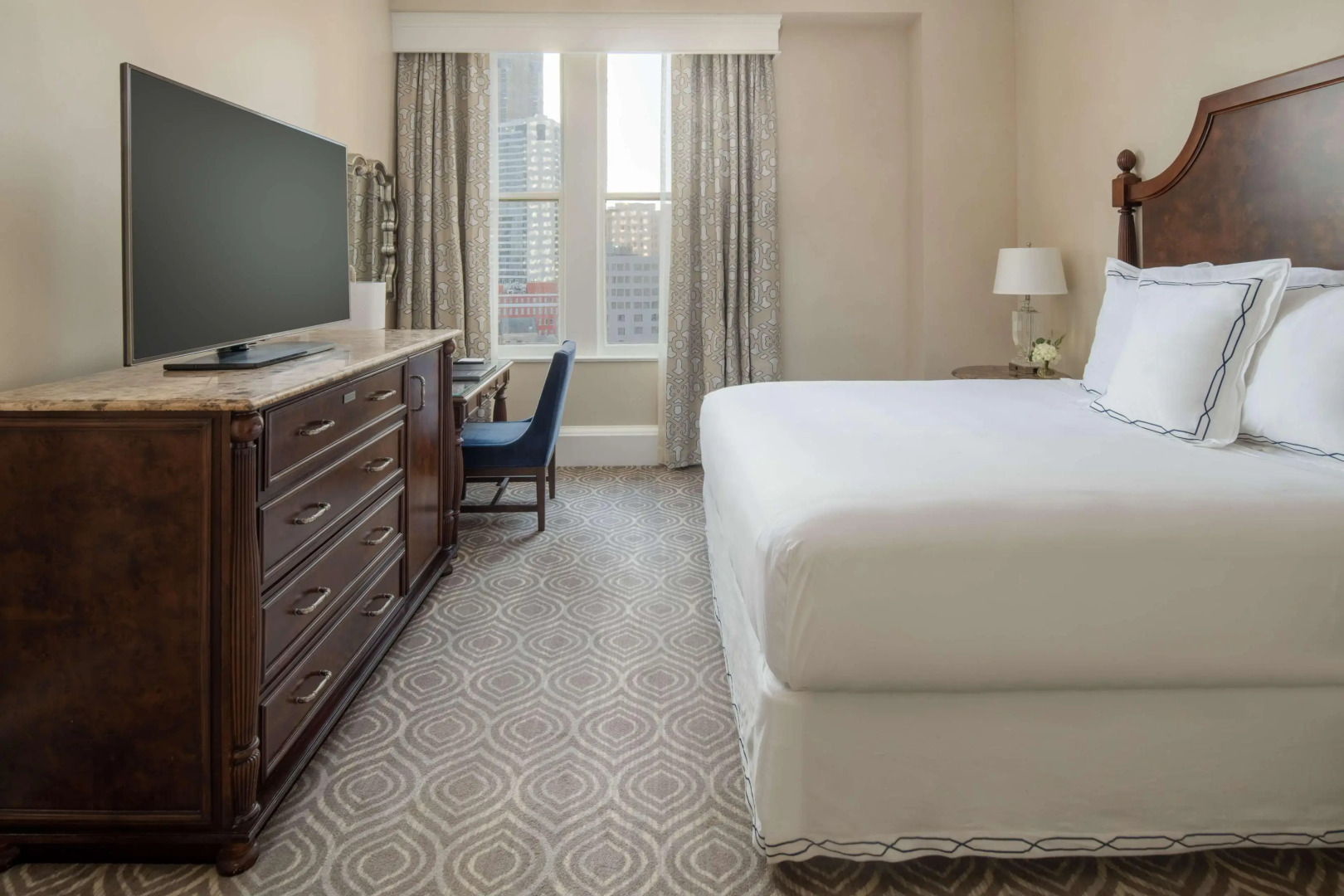 The Roosevelt New Orleans, A Waldorf Astoria Hotel