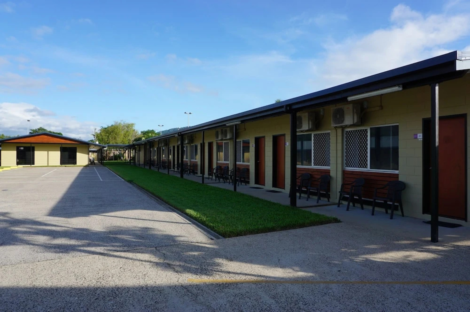 YAL Cairns - A Motel that makes a difference