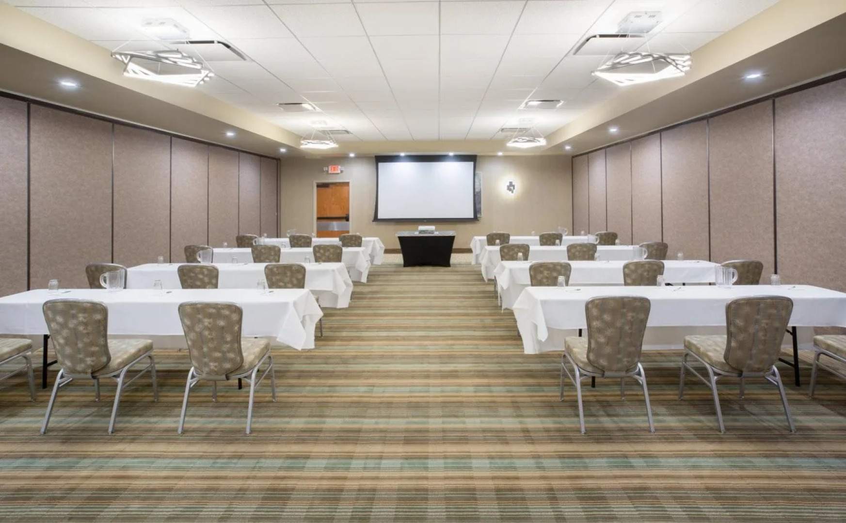 Holiday Inn Riverton-Convention Center