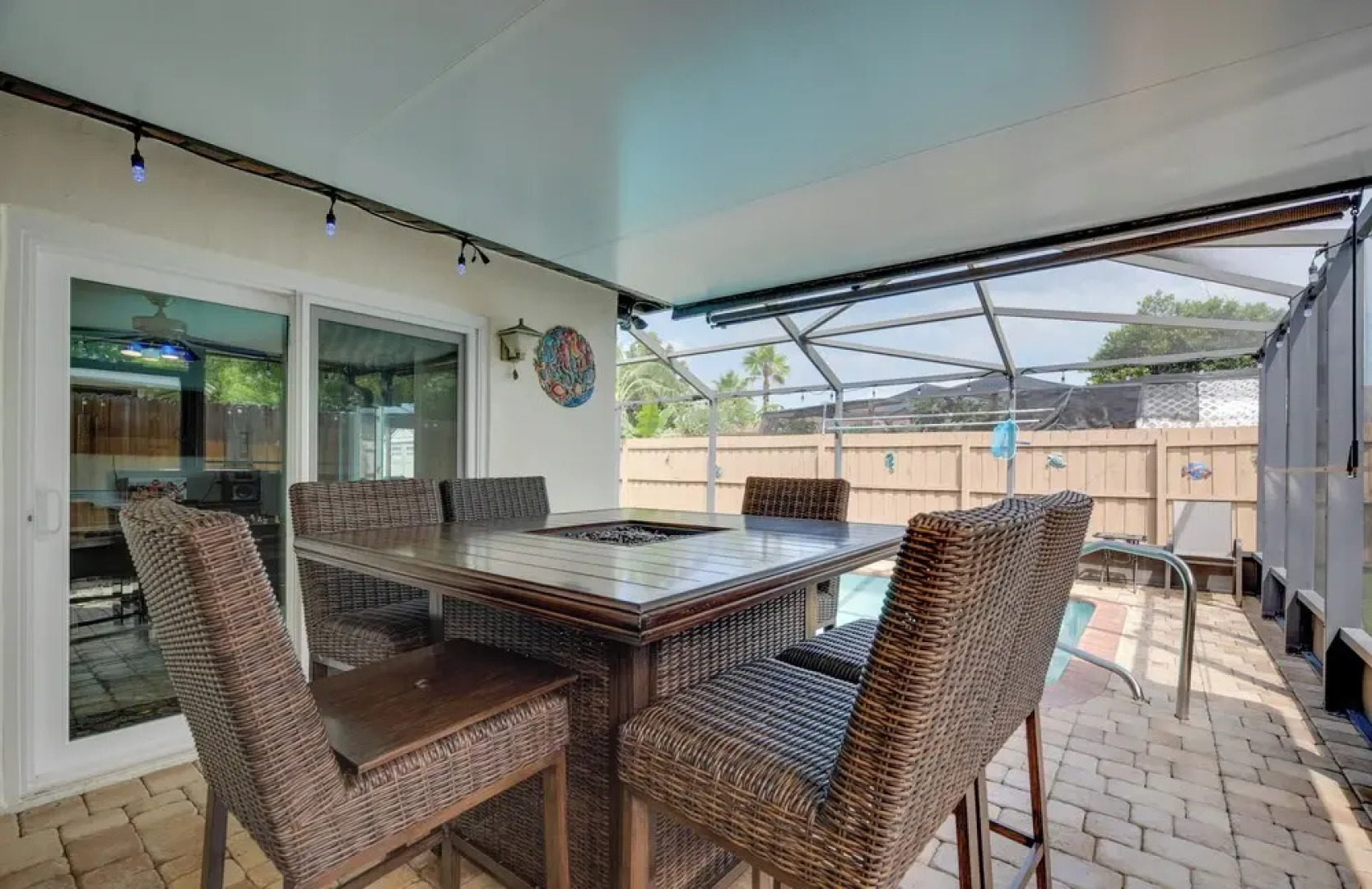 Home Near Werner-boyce & New Port Richey!