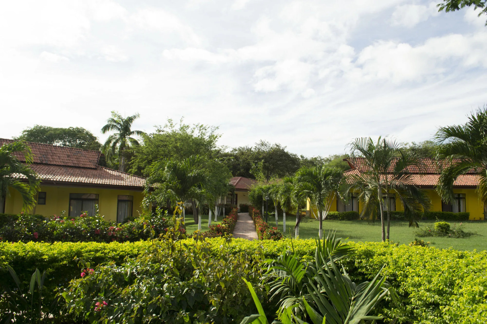 Papagayo Golden Palms Beachfront Hotel
