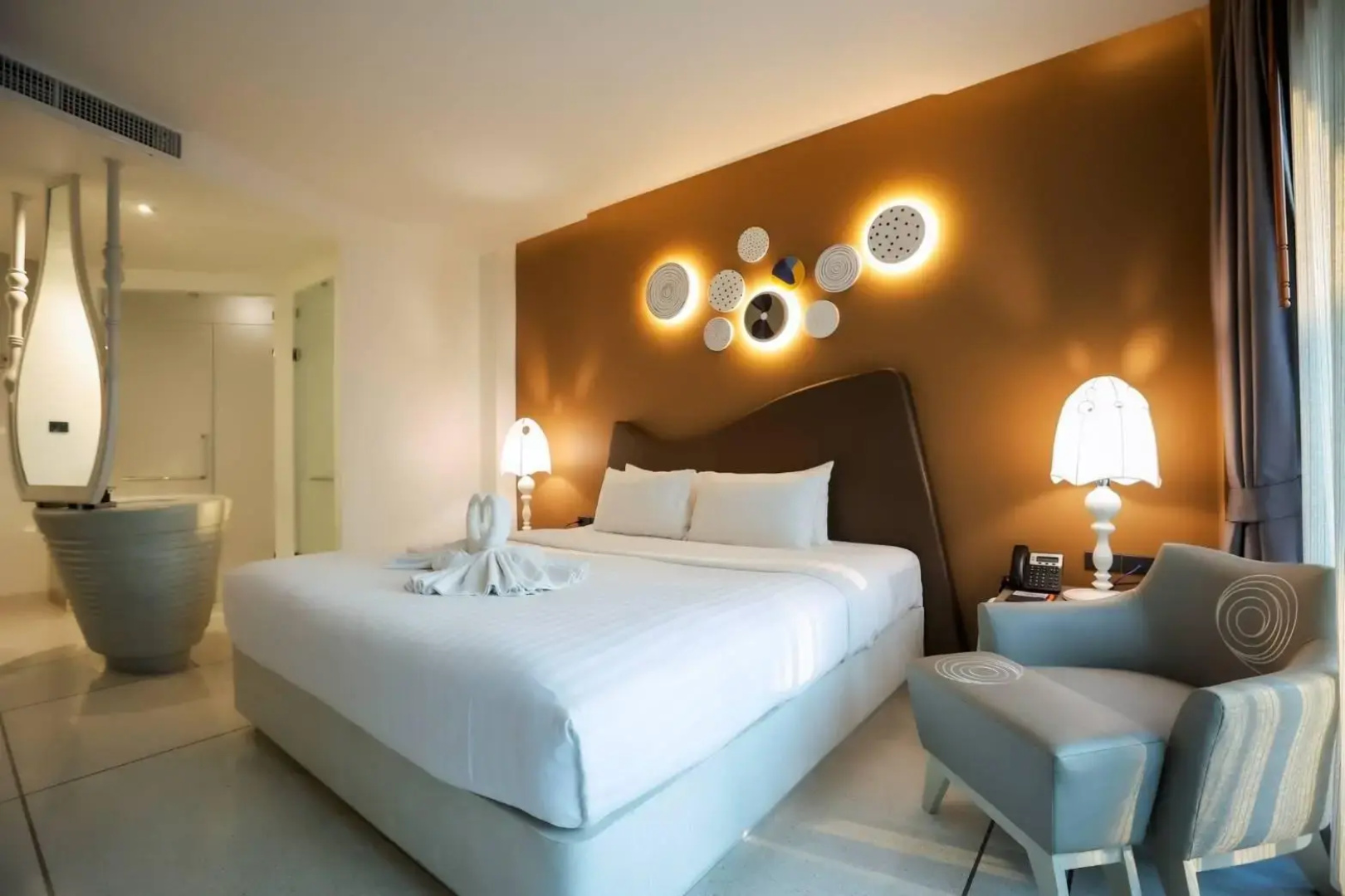 Rachabhura Hotel