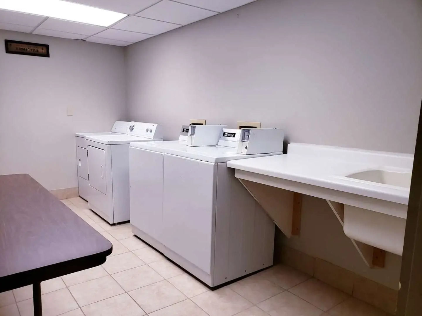 Отель Black River Falls