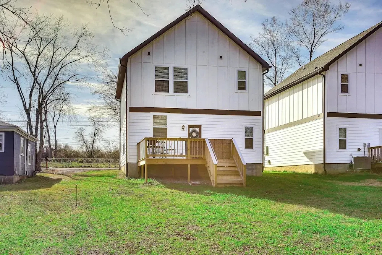 Pet-friendly Gallatin Home w/ Deck, 1 Mi to Town!