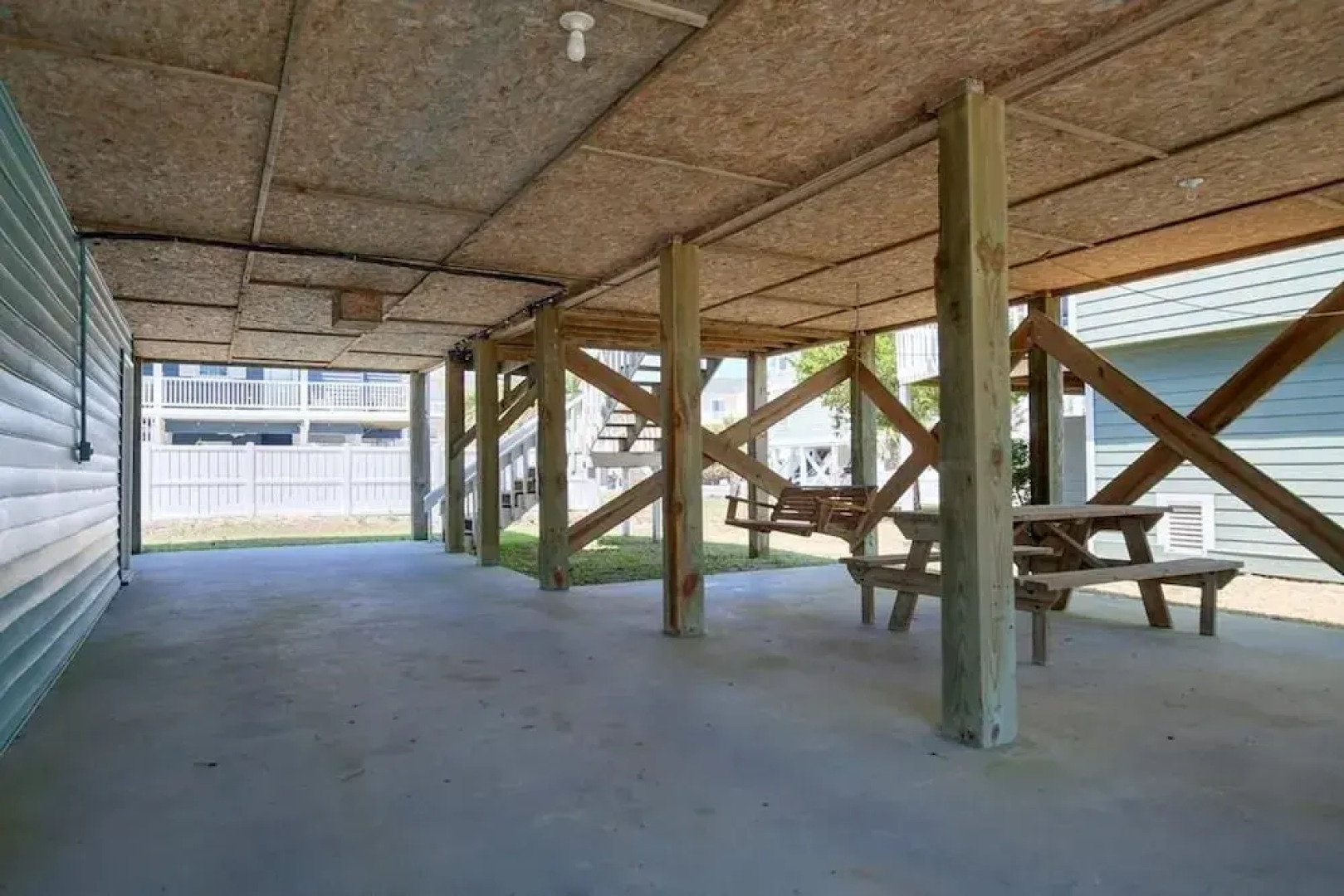 Pirate's Pride 3 Bedroom Home by RedAwning