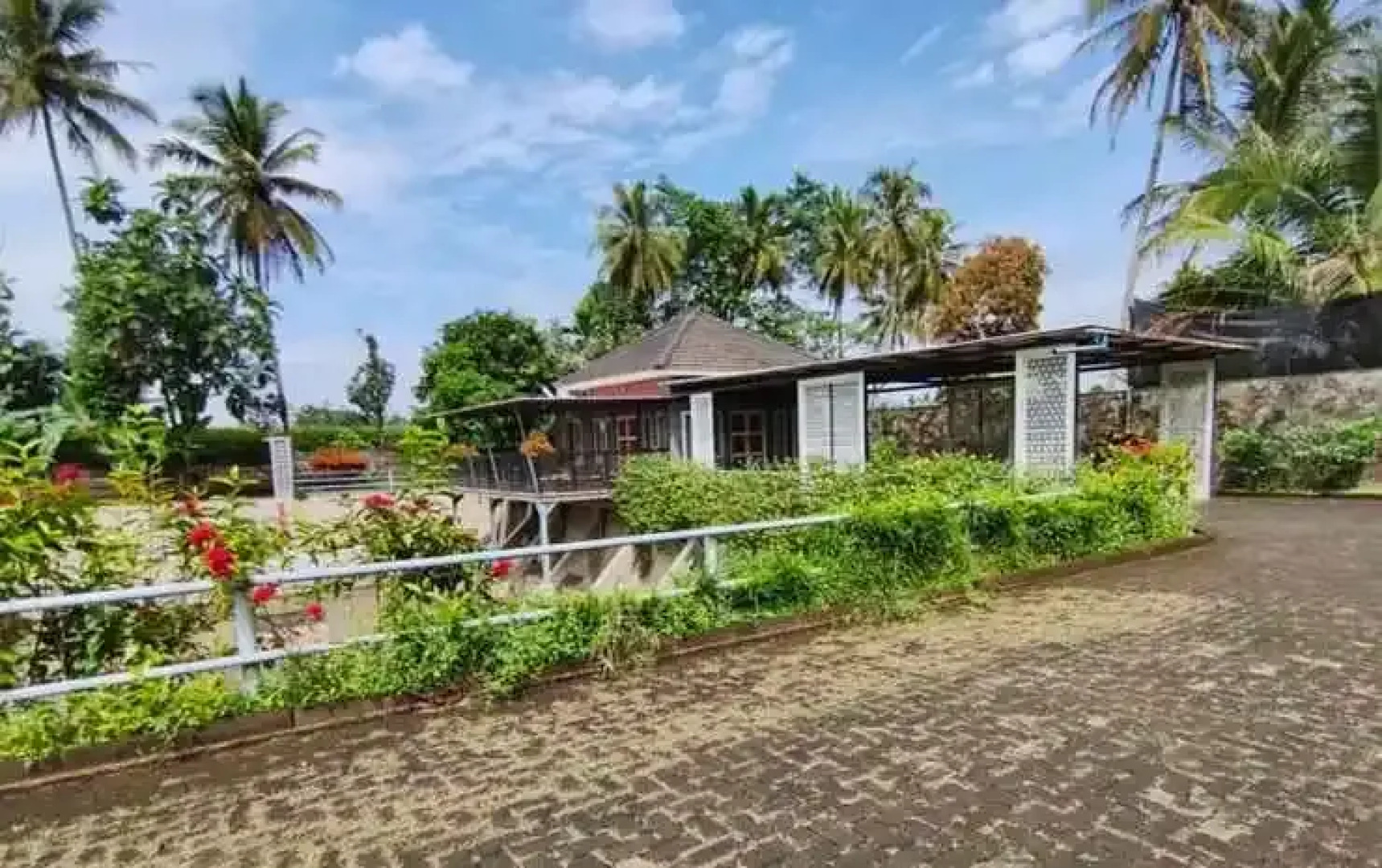 Shakilla House 2 Rancagoong Syariah