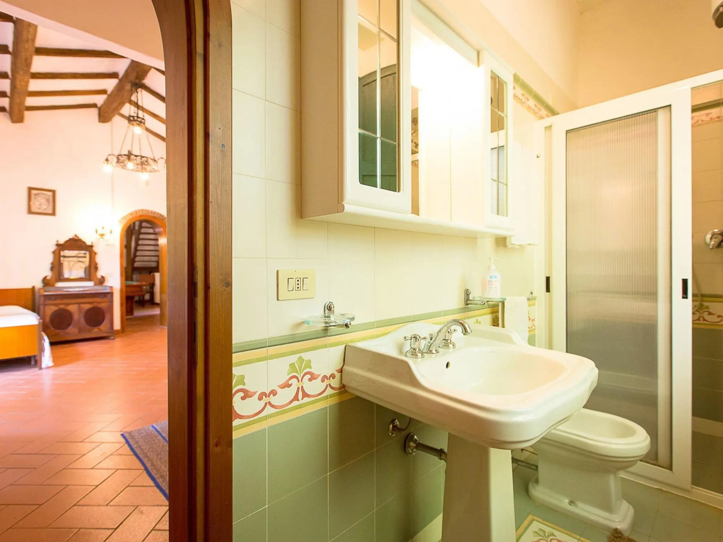 Gorgeous Holiday Home in Montecatini Val di Cecina with Pool