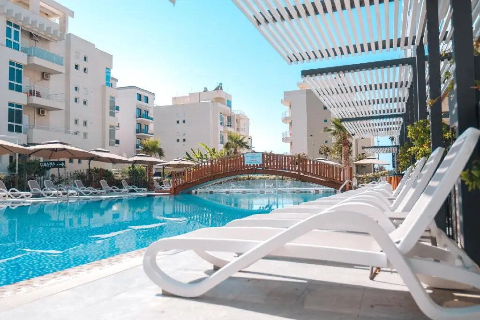 Tirana Resort Radhime