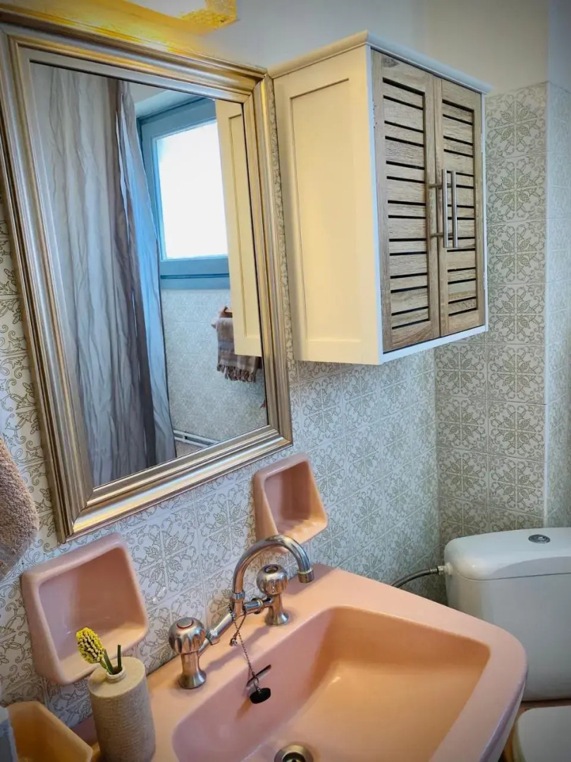 Lovely 50 sq penthouse & 25 sq balcony @ Glyfada