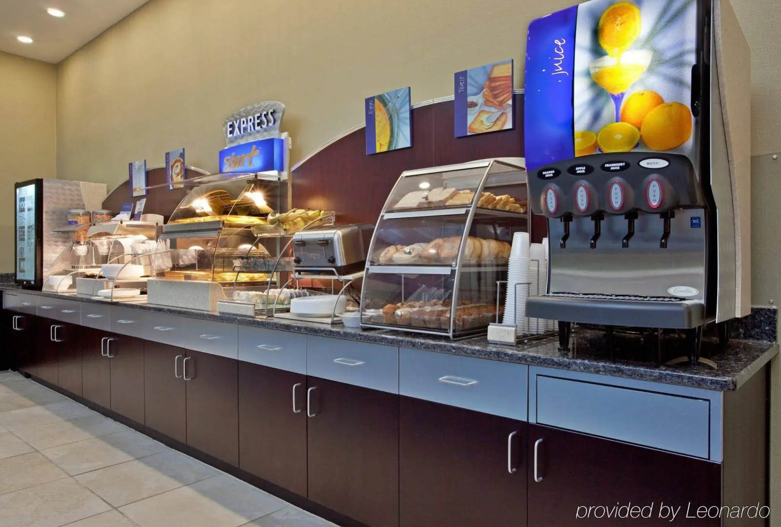 Holiday Inn Express Hotel and Suites Akron South-Airport Area