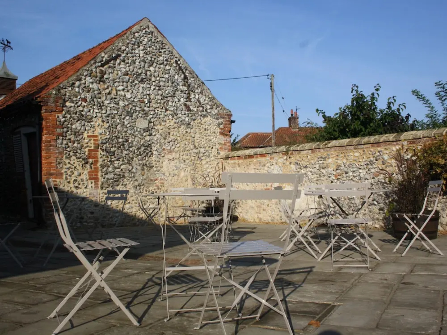 The Three Horseshoes Warham