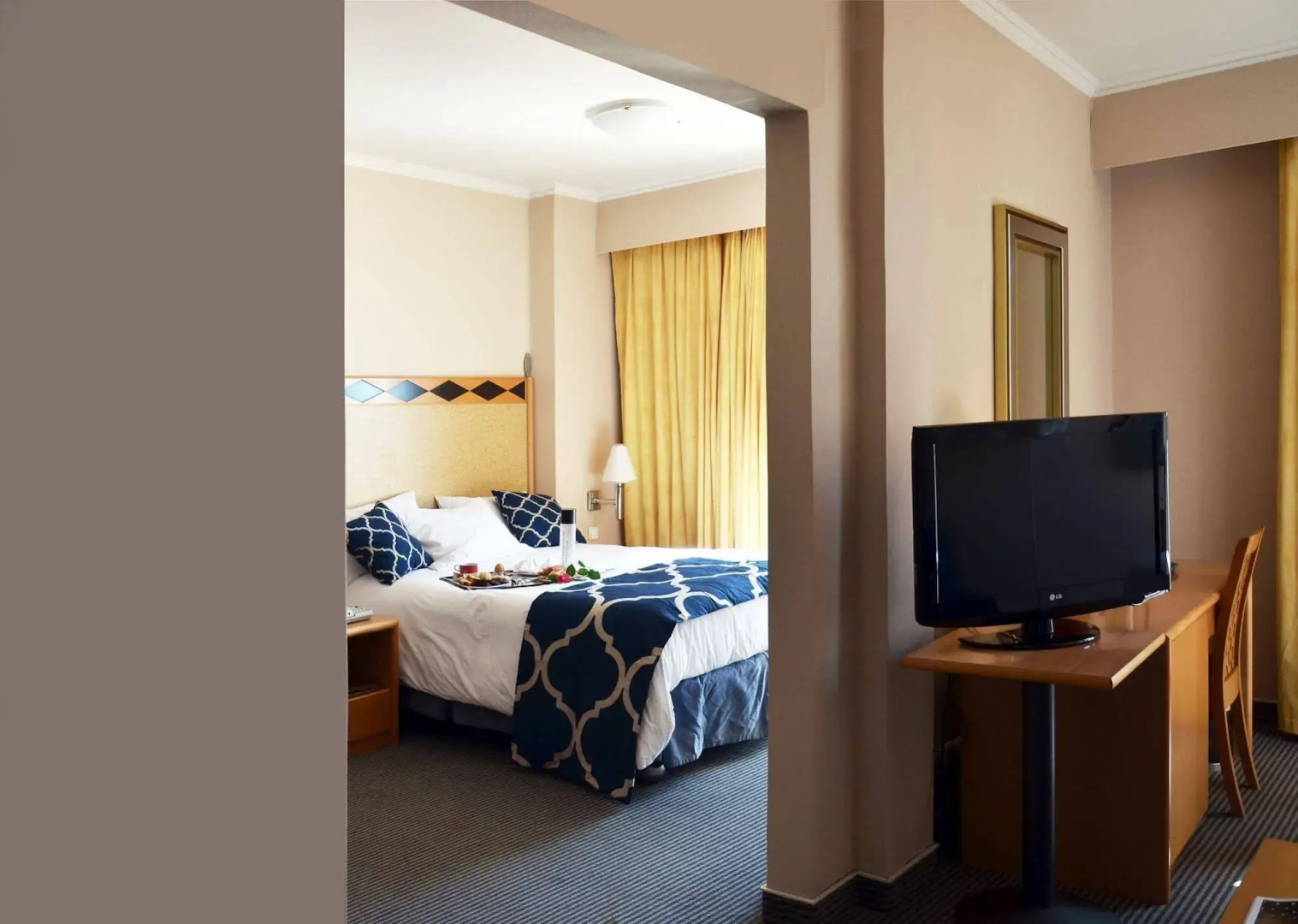 Отель Chios Chandris 