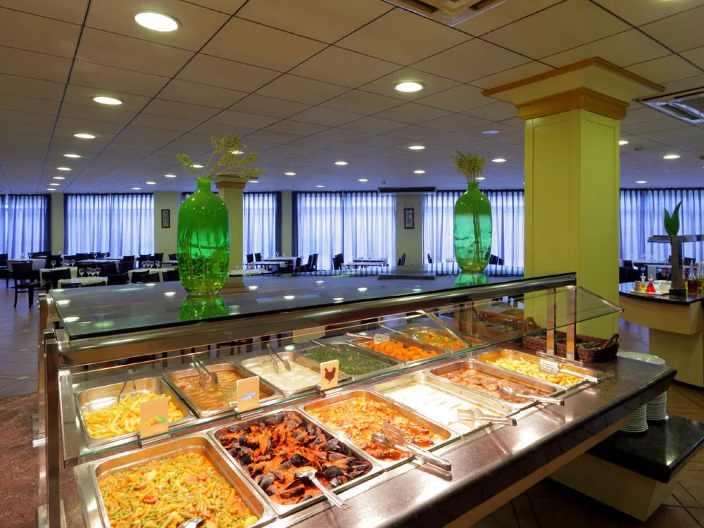 Apartamentos Palas Pineda