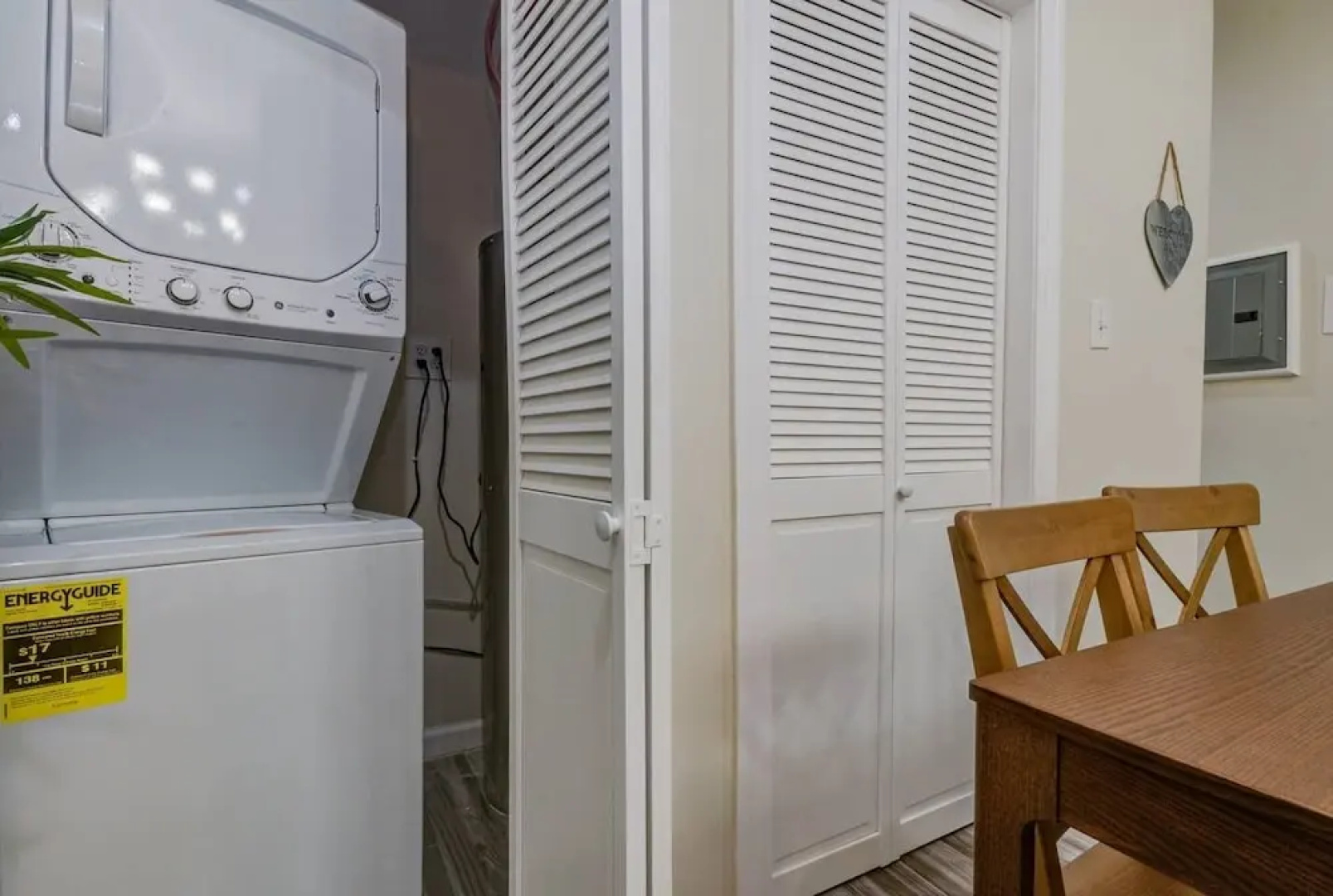 Spacious 3BR Flat 15 min to NYC