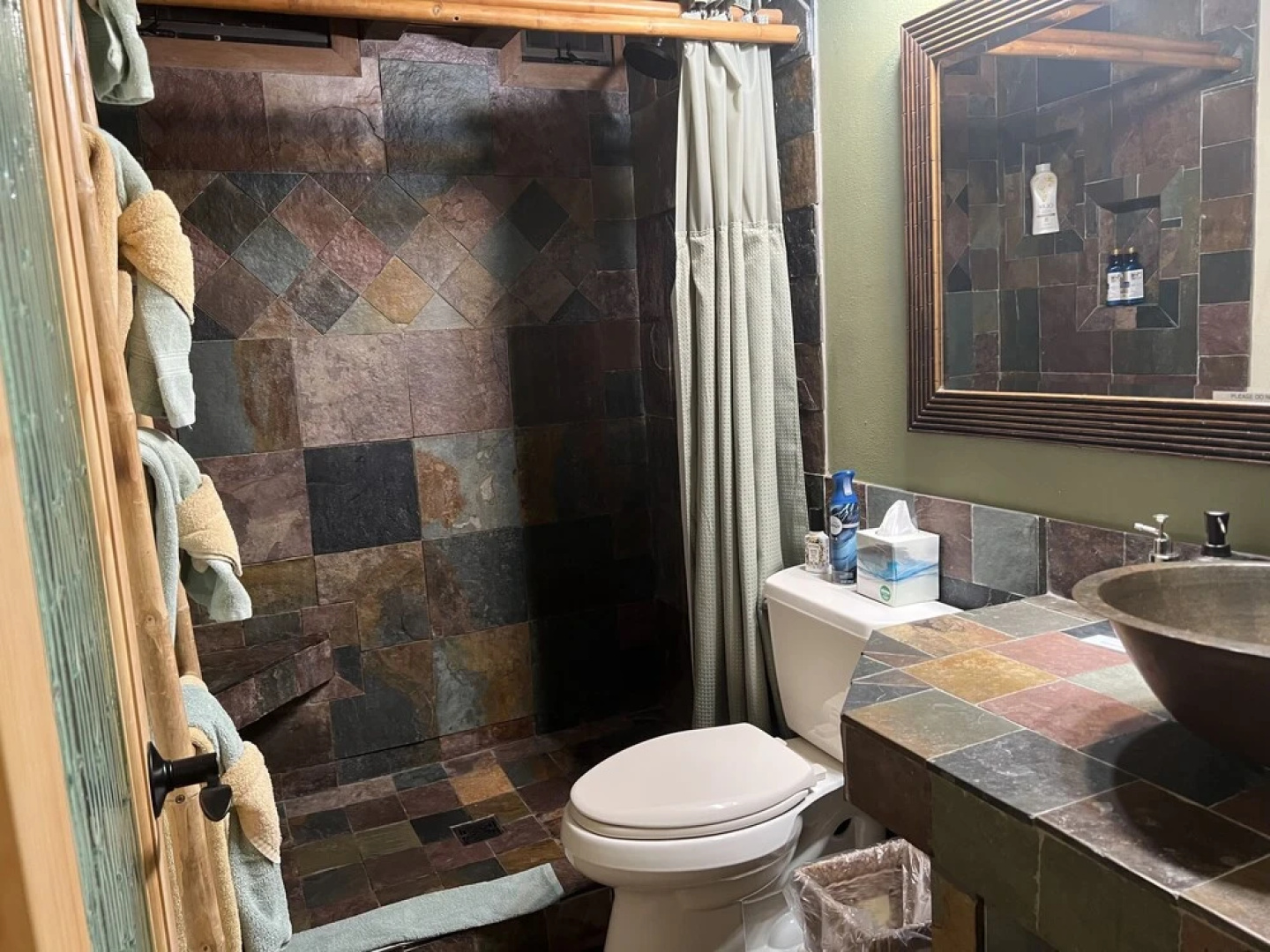 Mango Suite