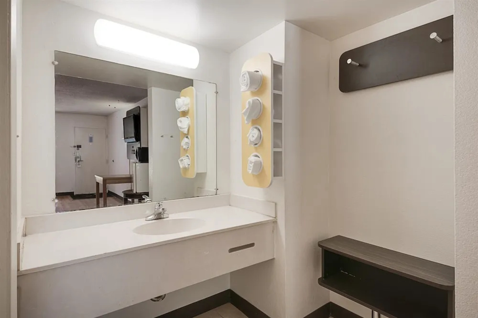 Motel 6 - High Point