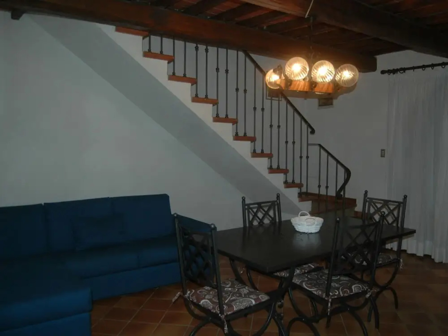 Tasteful Apartment in Gambassi Terme With Pool