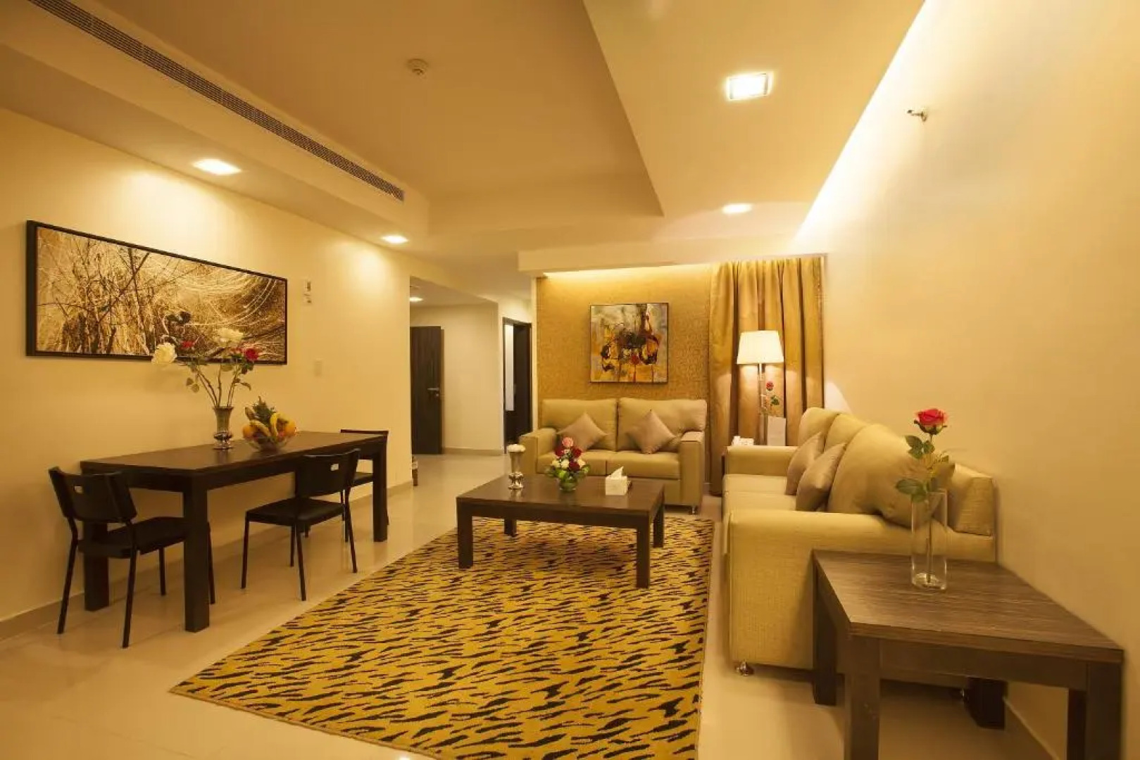 Watheer Hotel Suite