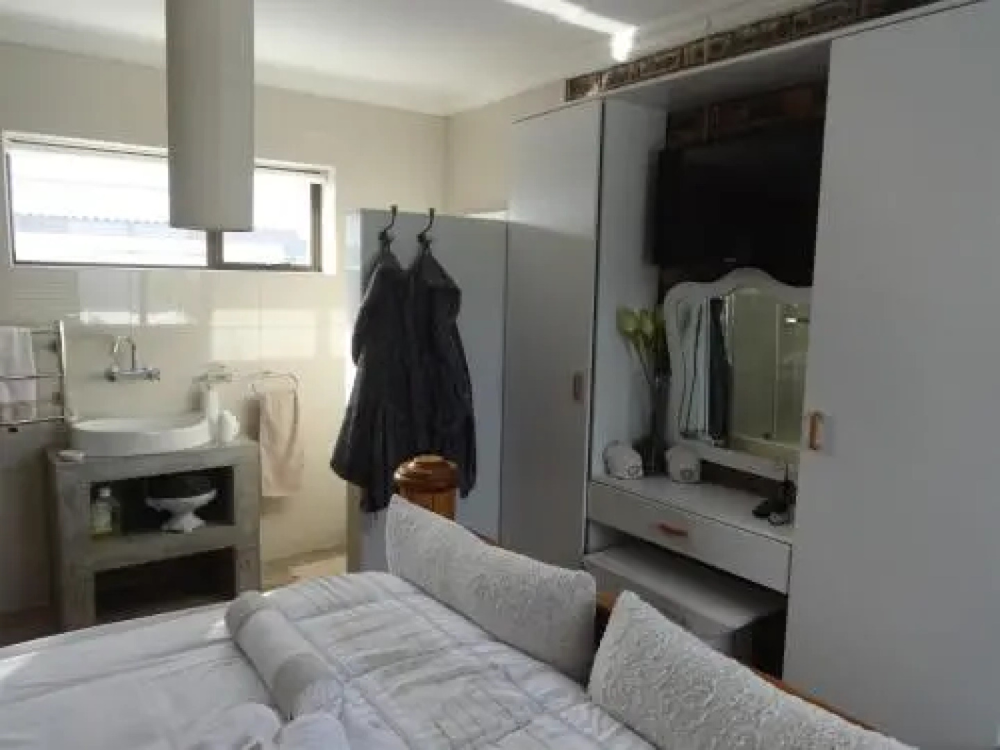 Oystercatcher Guest House