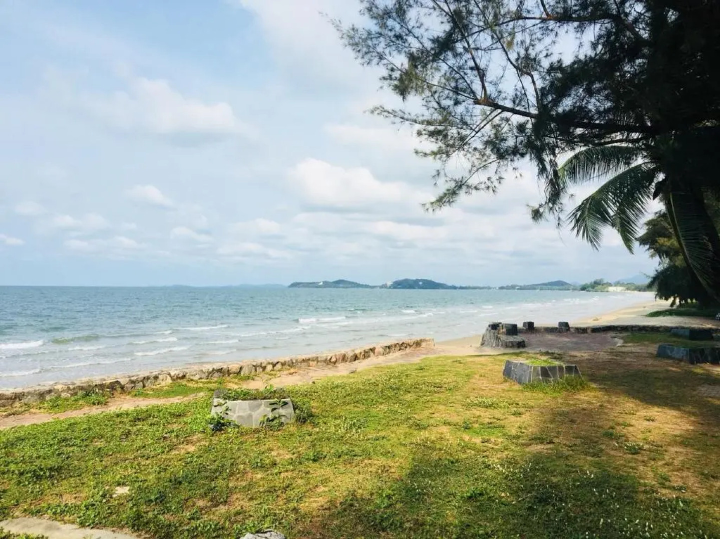 Mosaic Condominium by Malai