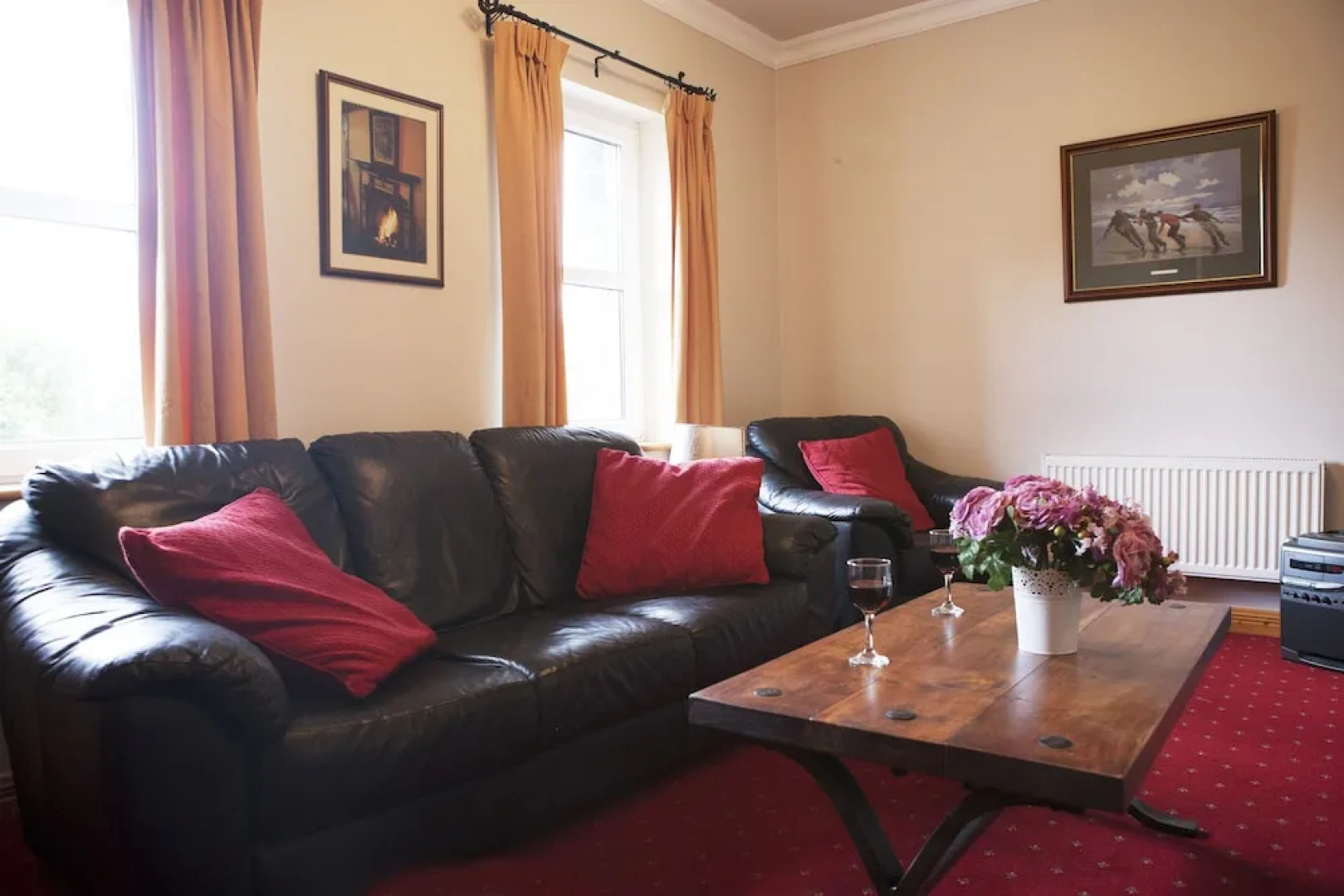 Inviting 4-bed House in Strokestown