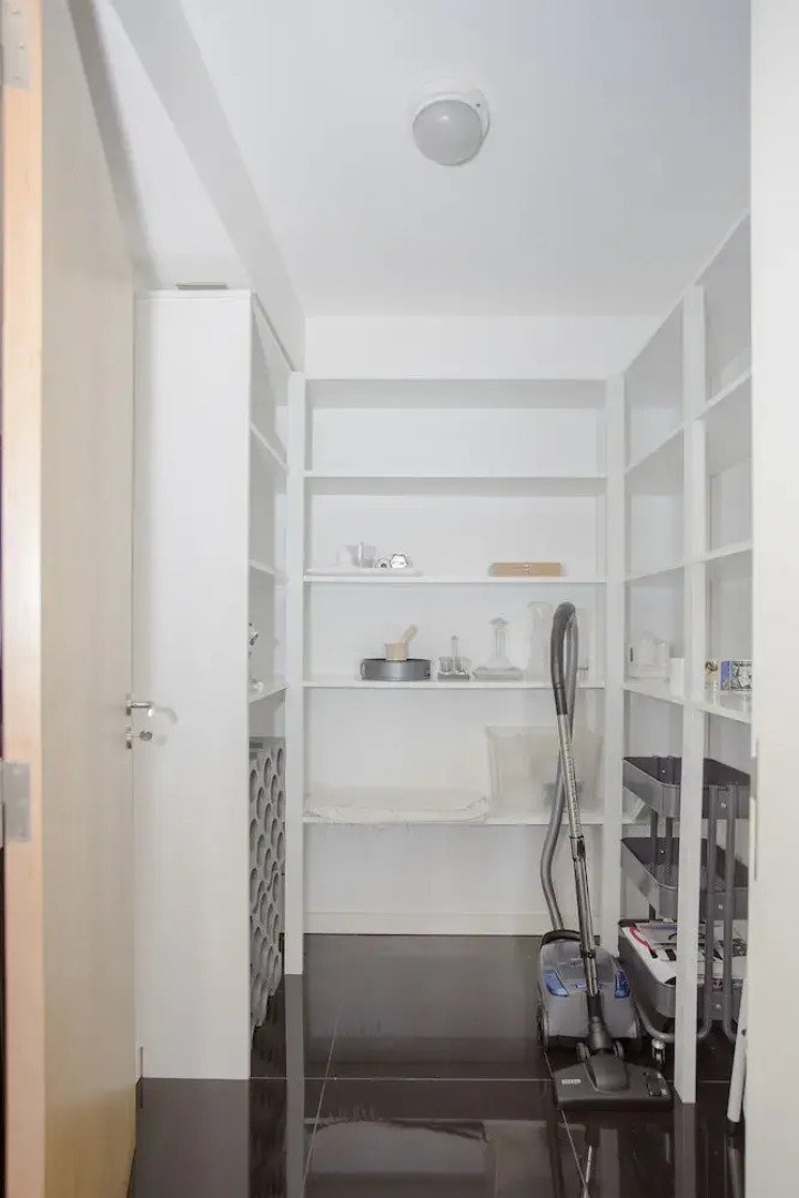 Liiiving - Bright Light Apartment