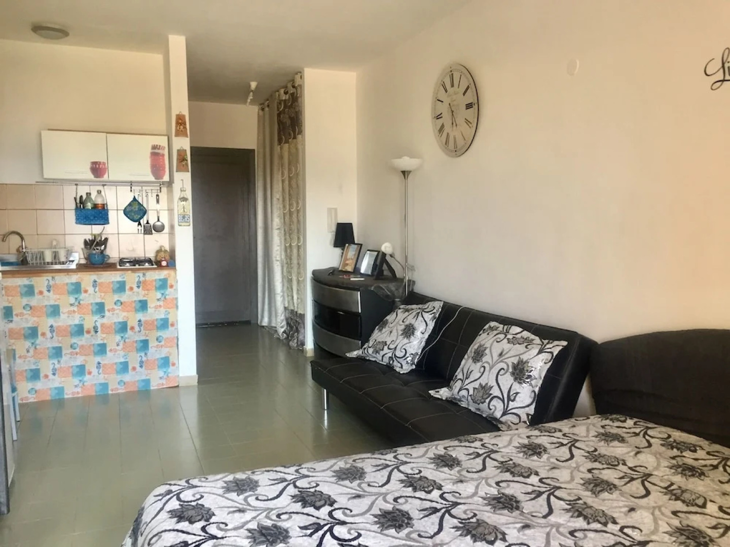 Monolocale con vista mare