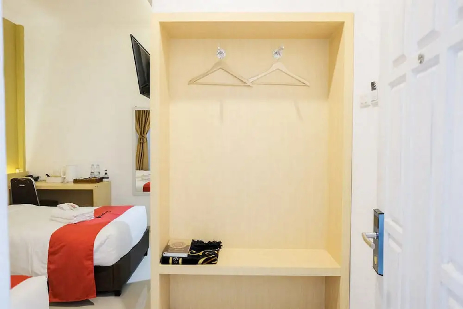 RedDoorz Plus Syariah near Museum Lampung