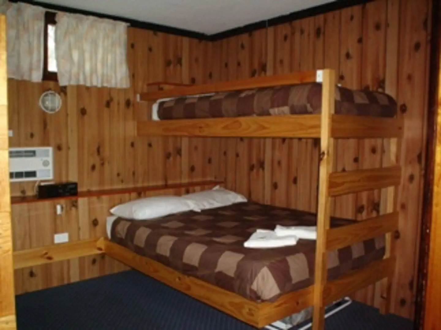 Southern Cross Motor Inn & Tourist Park