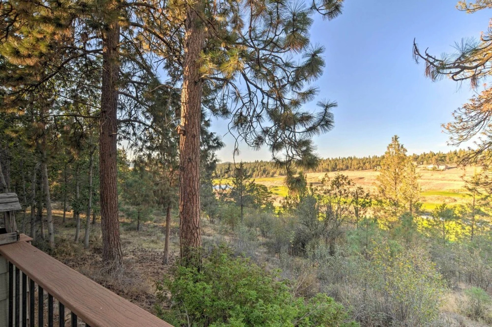 Rustic Klamath Falls Retreat w/ Private Deck!