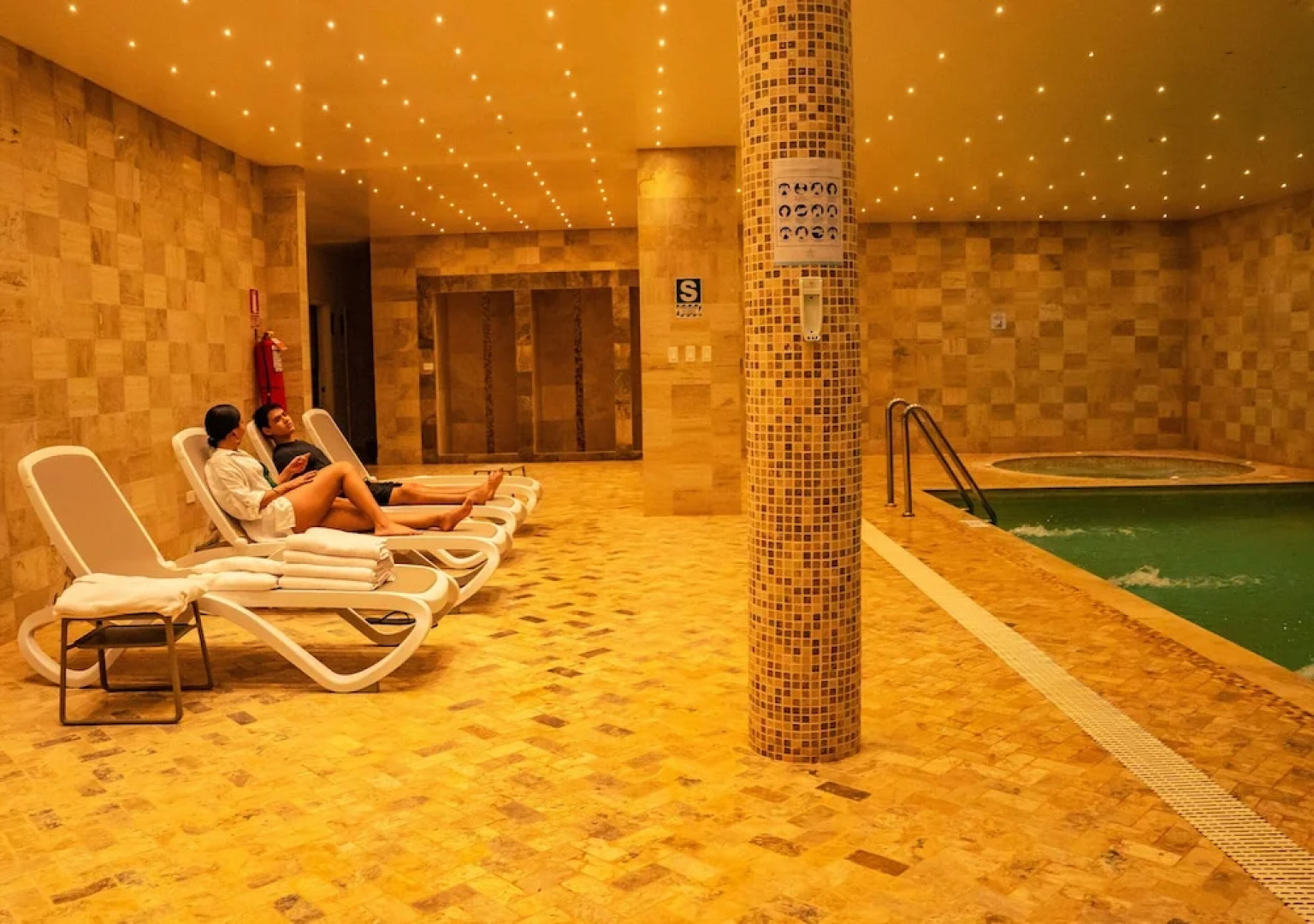 Bella Terra Laguna Azul Resort & Spa